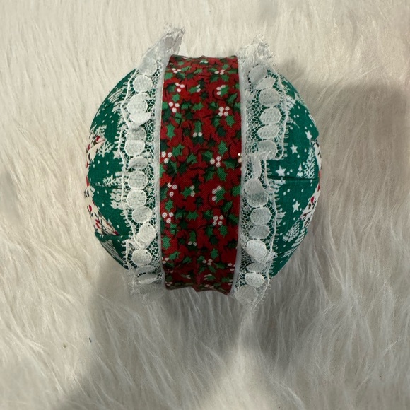 Vintage Set Of Two Handcrafted Christmas Ornaments - Picture 4 of 6